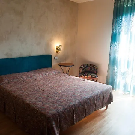 Casa Di Olly アパート